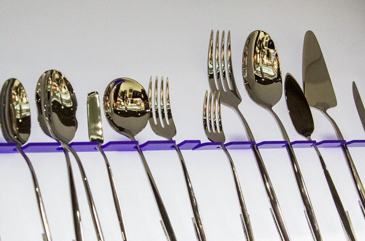 Even old spoons and forks will shine like never before: here are the two ingredients you need to mix Cutlery