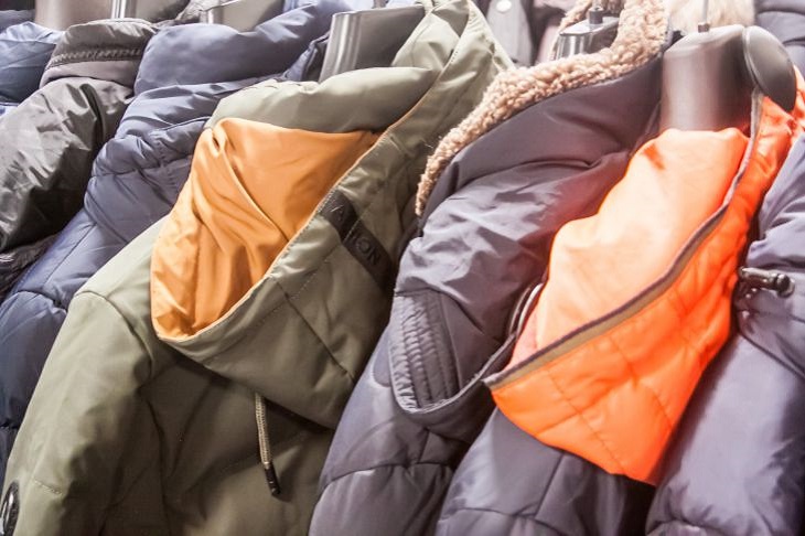 How to straighten out lumps of filler after washing a jacket: a simple trick Jackets