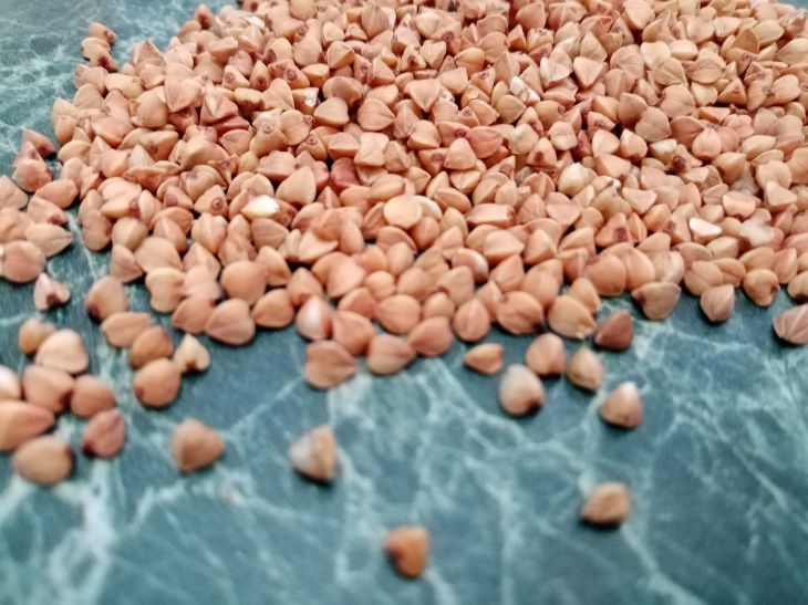 The cereal beetle fears this spice like fire: what to put in the jar Buckwheat