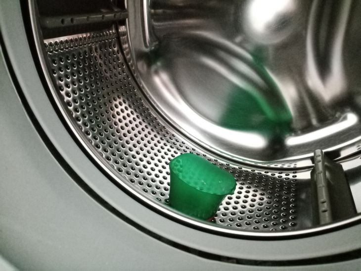 Tulle Will Always Be Snow White After This Milk Lifehack: An Unusual But Effective Bleach Washing machine