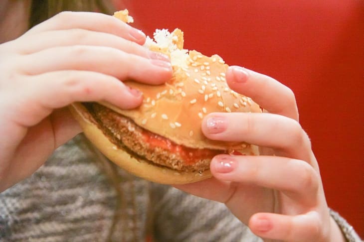Comment briser l'habitude de trop manger Ed, hamburger