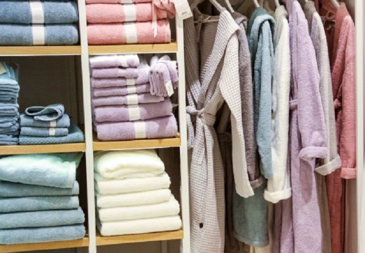 It's even pleasant to put on: in the USSR, this trick saved clothes from the musty smell Things