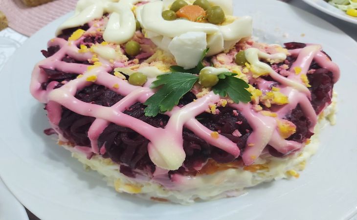 Herring under a fur coat: a recipe for Lent Salad
