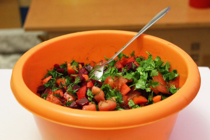 El ingrediente secreto de la vinagreta: la ensalada adquirirá un sabor interesante y brillante vinagreta