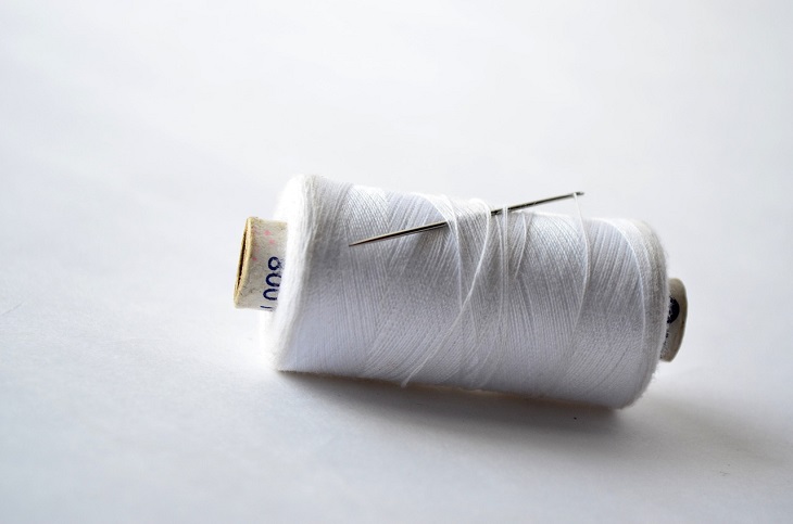 Will Bring Poverty and Take Away Luck: Things You Shouldn't Do with a Needle in the House Threads and needle