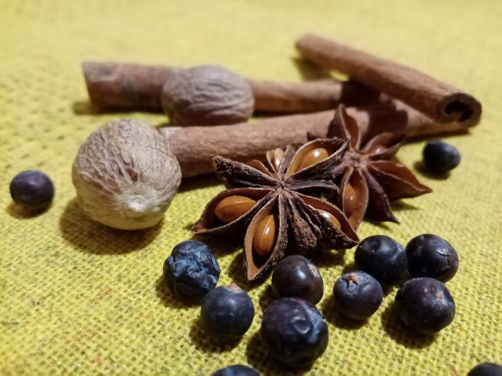 Que faire s'il y a des mites dans le placard : une astuce intéressante Saveurs Épices