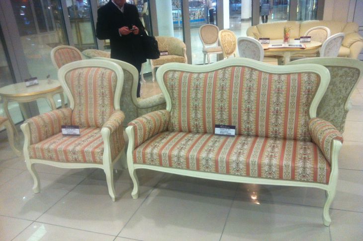 6 Interior Items That Make It Cheap: Poison the Atmosphere Furniture