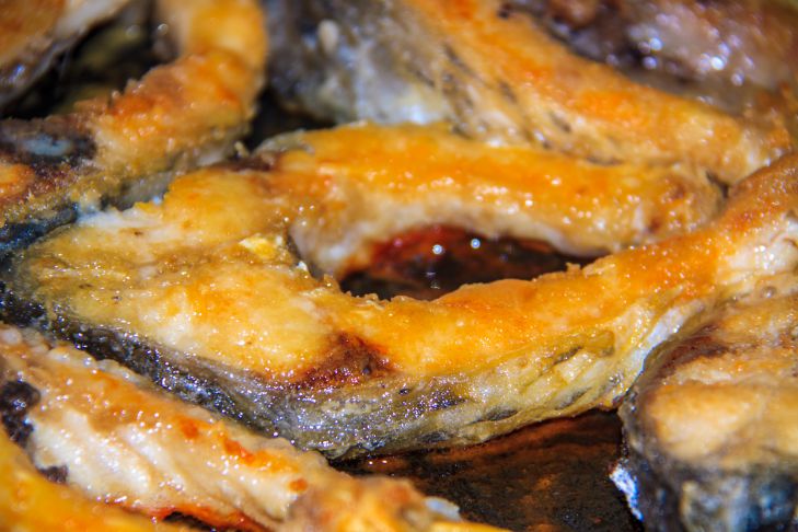 Que faire du poisson 15 minutes avant de le faire frire pour qu'il ne se désagrège pas dans la poêle Poisson