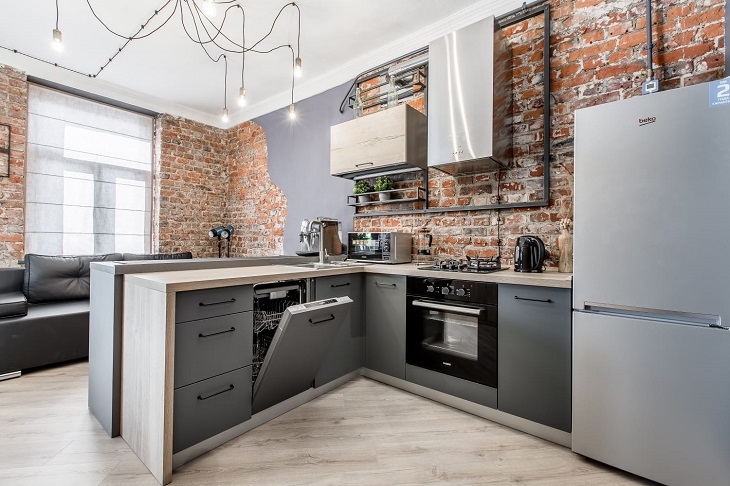 These items in the kitchen are just taking up space: they are of no use Kitchen