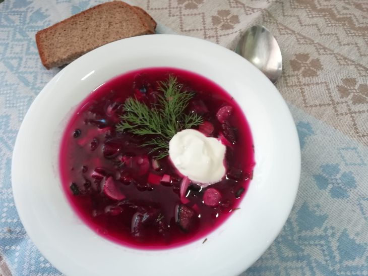 ¿Por qué añadir una cucharadita de azúcar al borscht: un truco de chefs profesionales? sopa