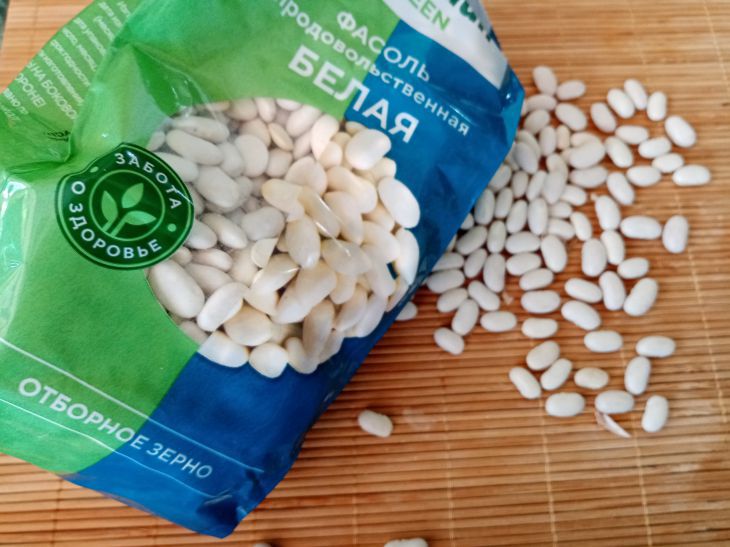 What can be added to bean soup for flavor: experienced housewives shared their secrets beans