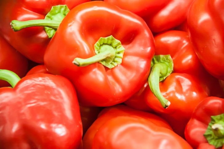 Cómo sustituir el arroz en pimientos rellenos: las mejores ideas reveladas pimienta