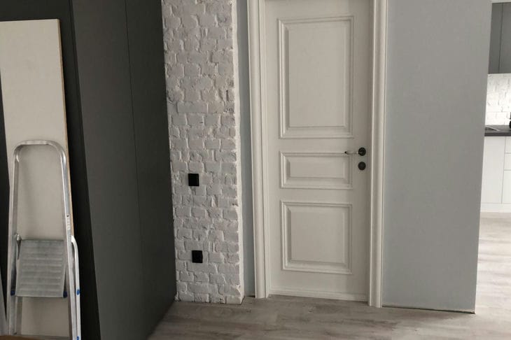 Why You Should Give Up Interior Doors: An Alternative Solution Door