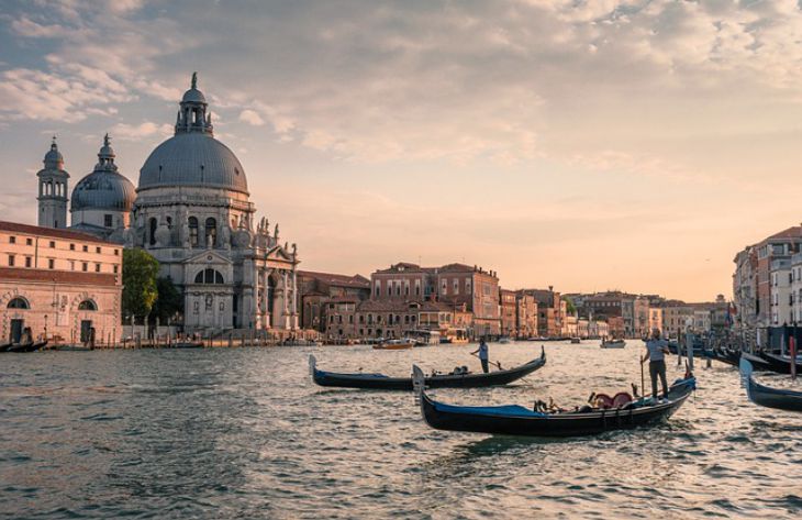What 5 unique places in Italy can make wishes come true: not all tourists know Italy