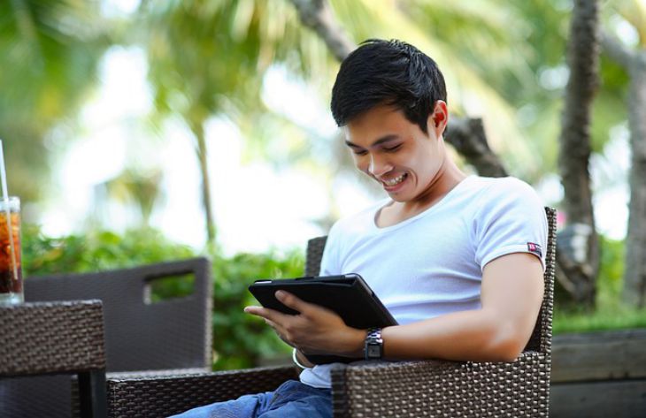 3 Useful Hobbies You Can Master If You Don't Have a Favorite Activity: Expert Advice man