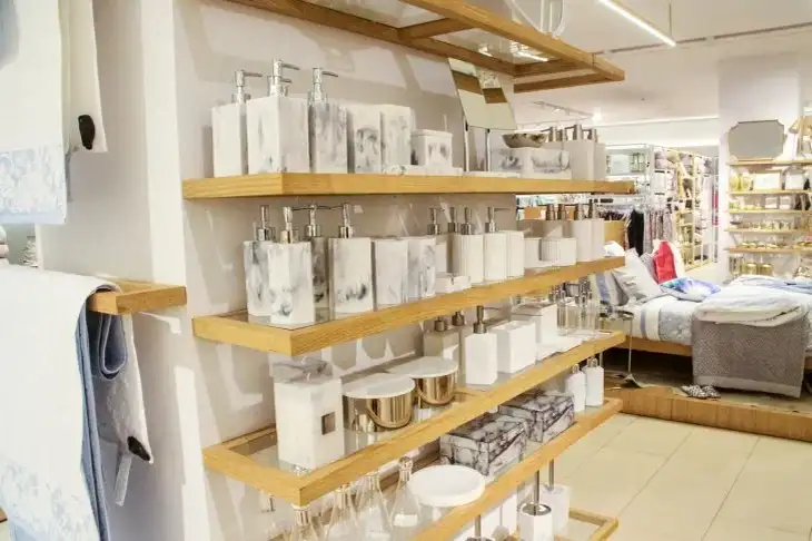 Why Open Shelves Are Not Suitable for Every Interior: Find Out in Advance Shelves