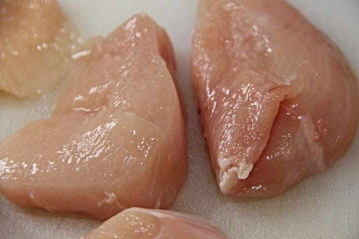 Italienisches Hähnchenfilet: Der Vogel wird saftig und aromatisch – PP-Rezept Filet