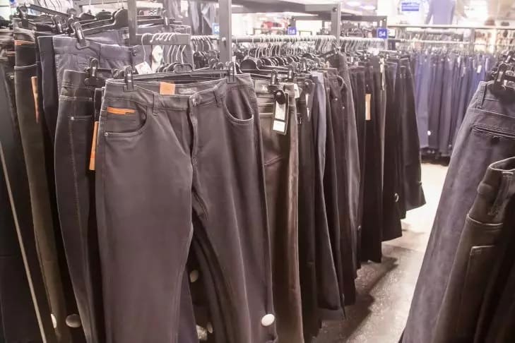 How to wash jeans without ruining their color: many make mistakes Cloth