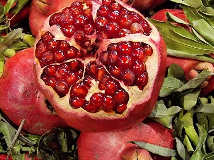 How to Wash Pomegranate Juice Off Your Hands: This Remedy Will Remove Dirt and Won't Harm Your Skin Pomegranate