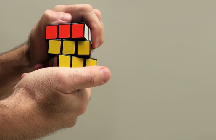 How many Rubik's cubes can you solve in a day: you'll be surprised cube