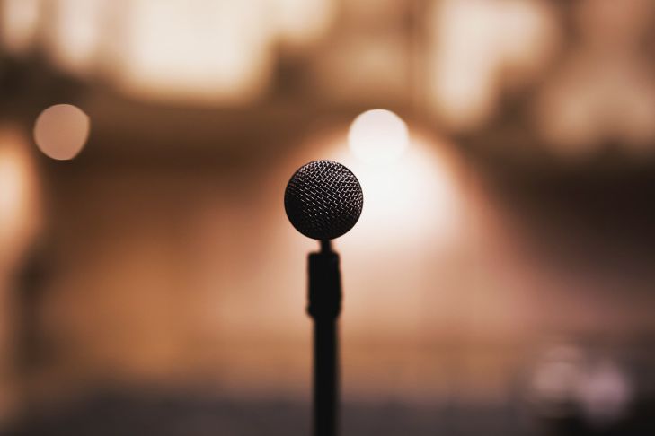 What is the shortest song: it lasts one second - and is still considered great microphone