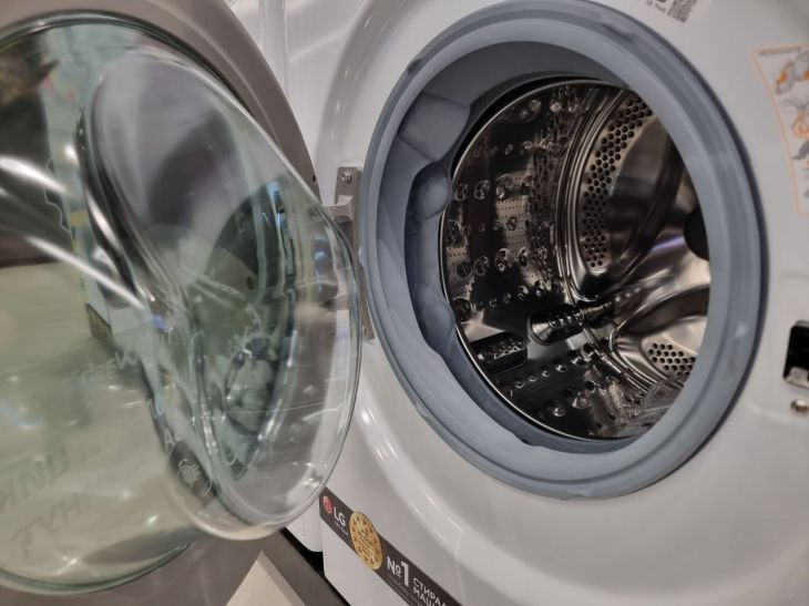 Why You Shouldn't Run Your Washing Machine Twice in a Row: Here's How Much Time Should Pass Between Washes washing machine