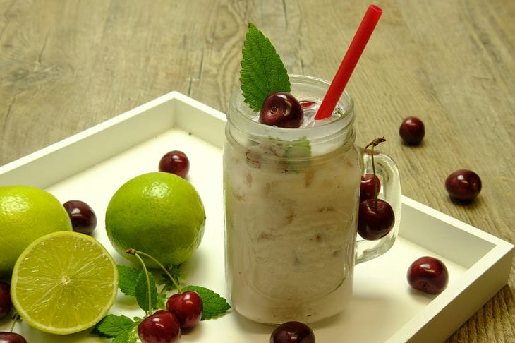 How to Use Mint to Fight Excess Weight: A Reliable Helper for All Those Losing Weight Yogurt
