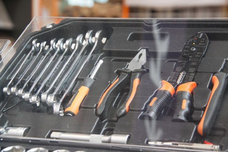5 tricks of a regular screwdriver: many craftsmen don’t know, and sellers even less so tools