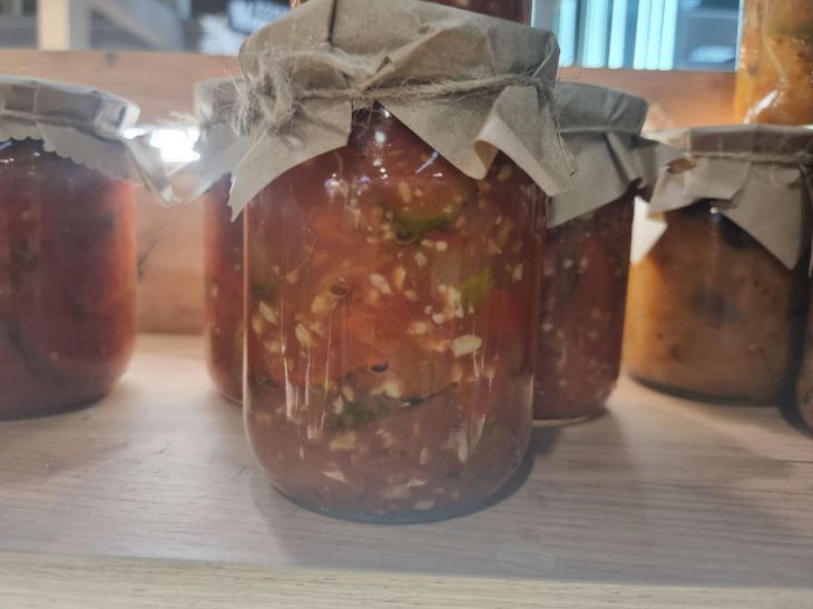 How to use jars in everyday life: not everyone knows about it banks