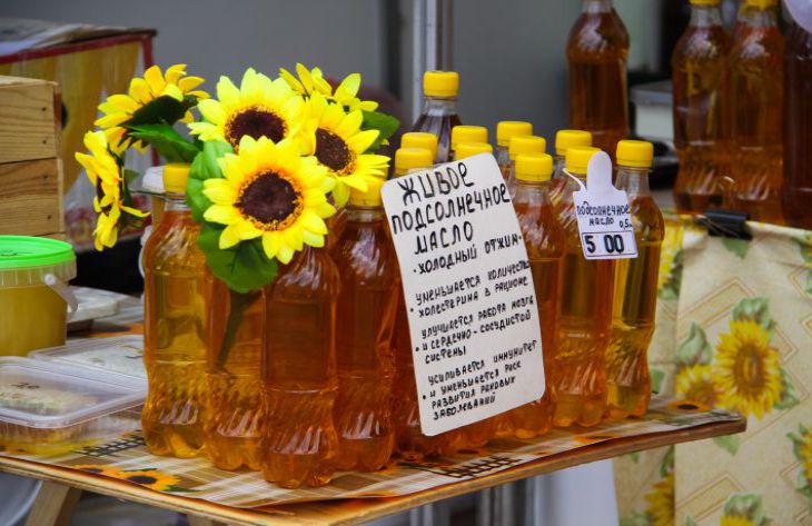 How to protect your apartment from unpleasant odors: vegetable oil will help oil