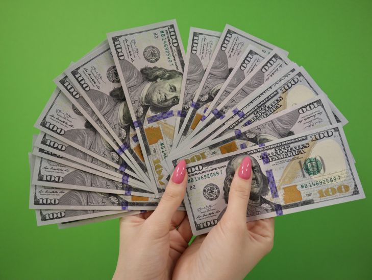 How Sagittarius Can Improve Their Financial Situation: Advice from an Astrologer money