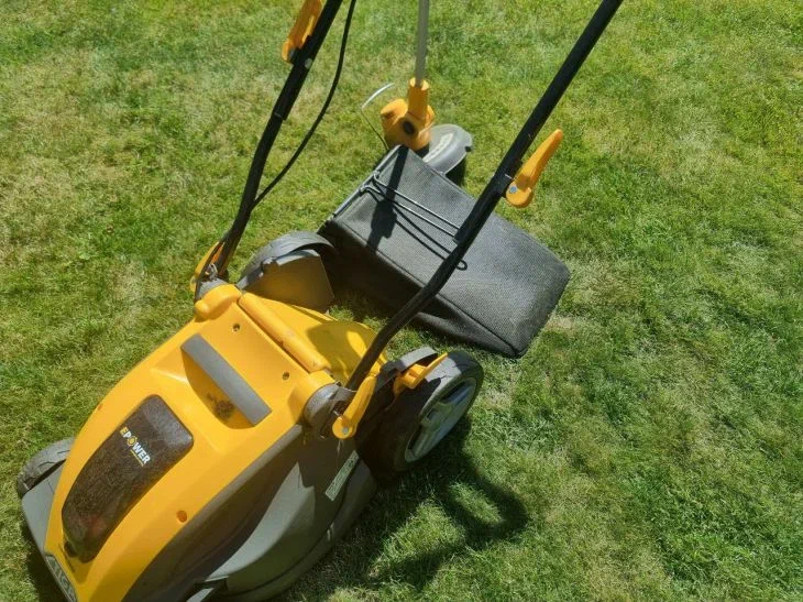 Lawn mower