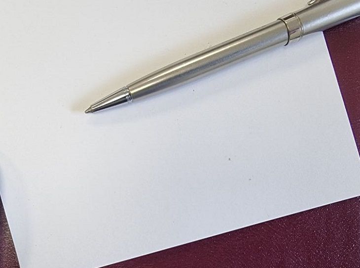 CEC: Only members of initiative groups can collect citizens' signatures pen