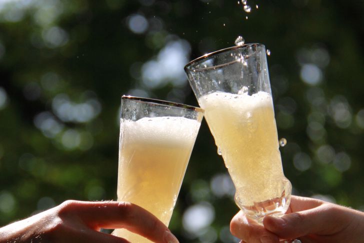 The famous Russian proverb about champagne used to have a continuation: the meaning changes radically champagne