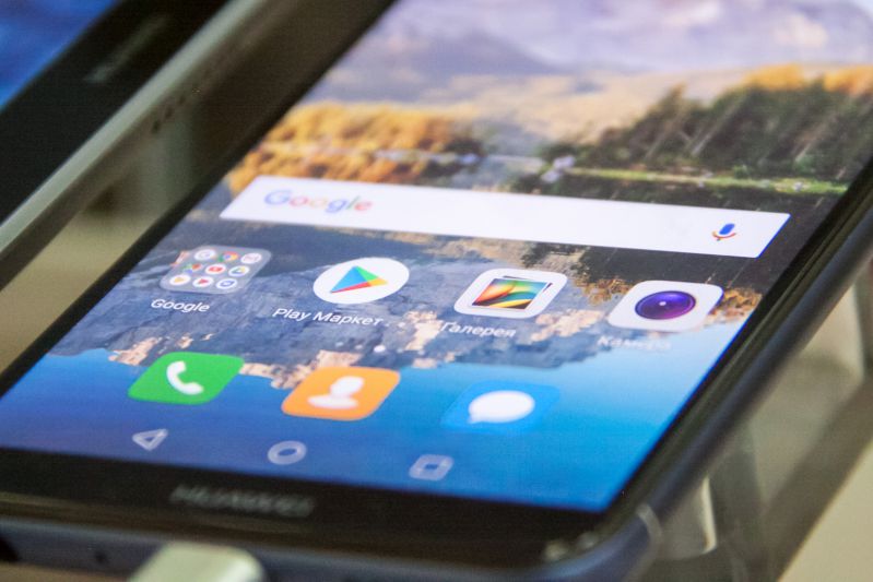 Why Your Smartphone Is Getting Very Hot: You May Be Overloading Your Device smartphone