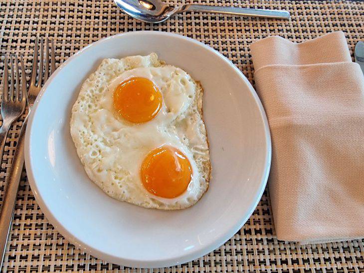 Les plats aux œufs les plus nocifs et les plus sains : rappelez-vous une fois pour toutes œufs au plat