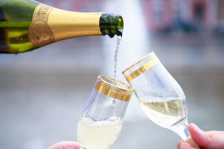 Comment expliquer aux autres que vous ne buvez pas : pour les cas où les gens n'acceptent pas votre « je ne veux pas » Alcool