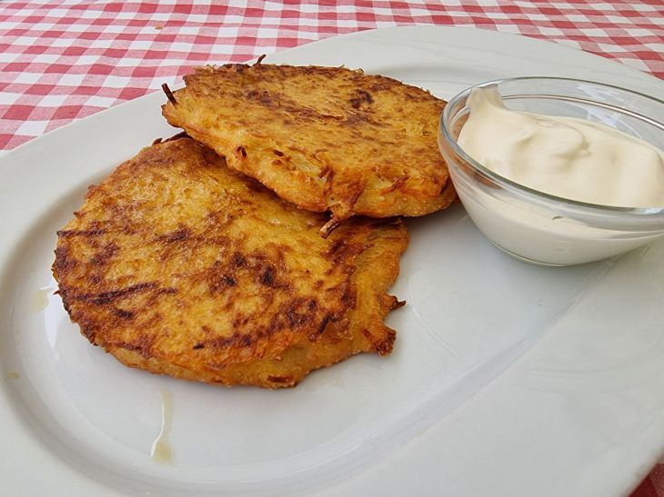 So leckere Kartoffelpuffer haben Sie noch nie gegessen: 2 geheime Zusatzstoffe, die Kartoffelpuffer perfekt machen Draniki