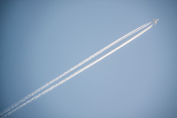 Lauter als ein Jet: die ungewöhnliche Leistung der Britin Jill Drake Flugzeug