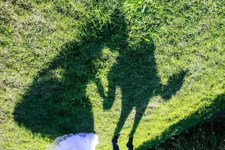 Why Men Cheat: 5 Reasons That Push Them Into Their Mistresses Shadows