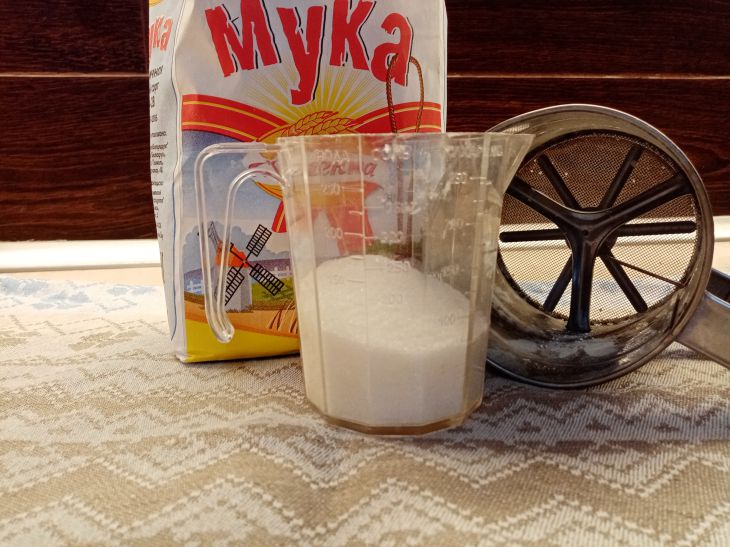 Comment faire des crêpes selon le GOST soviétique : recette classique Inquiéter